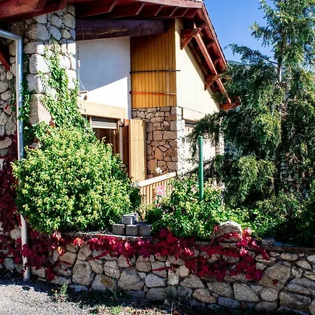 Country house Cal Tia, La Llosa, Espai Independent *