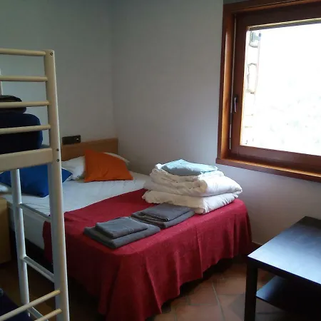 Cal Tià, La Llosa, Espai Independent Casa de Campo Viliella