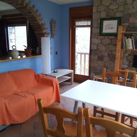 Cal Tià, La Llosa, Espai Independent Casa de Campo Viliella
